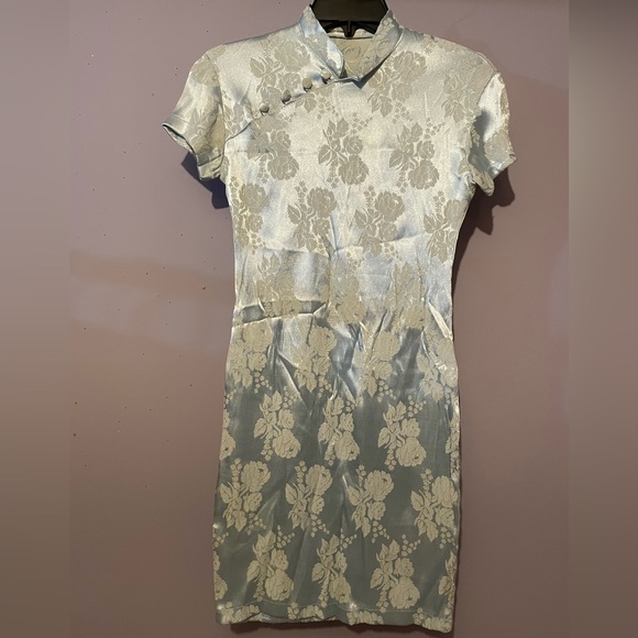 Dresses & Skirts - VINTAGE CHINESE DRESS